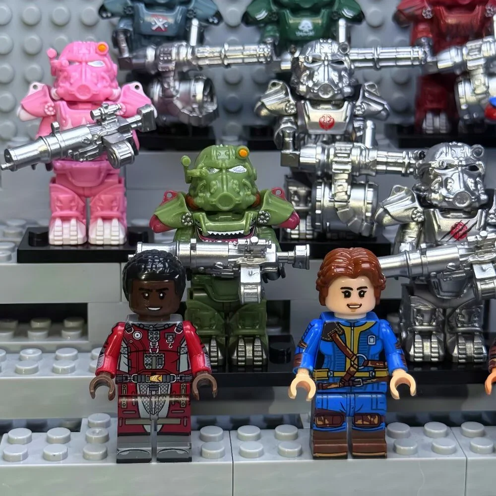 Fallout Power Armor Collection – 11 Custom Minifigures Set - Picture 2 of 8